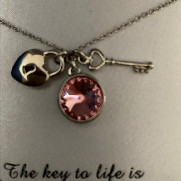 ‼️New‼️Swarovski Necklace/Lovely Pendent-Lock - Picture 3 of 5